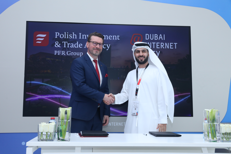 A cooperation agreement between PAIH and Dubai Internet City signed at GITEX