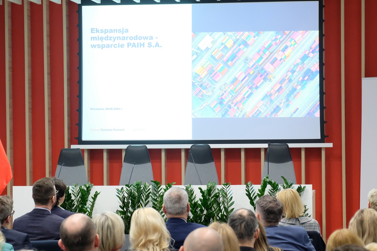 Partnerzy Regionalni PAIH odbierają certyfikaty i nagrody – Polska Agencja Inwestycji i Handlu