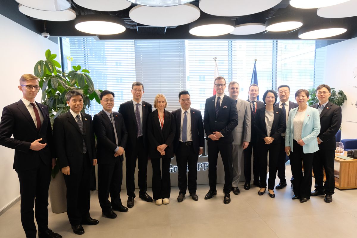A delegation from Ningbo visits PAIH