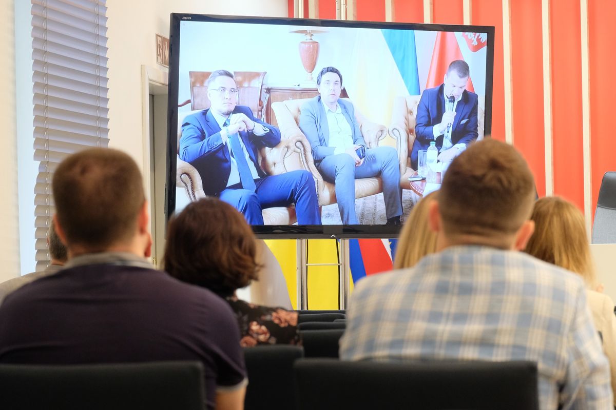 Konsultacje branżowe Transport-Logistyka-Motoryzacja - Odbudowa Ukrainy